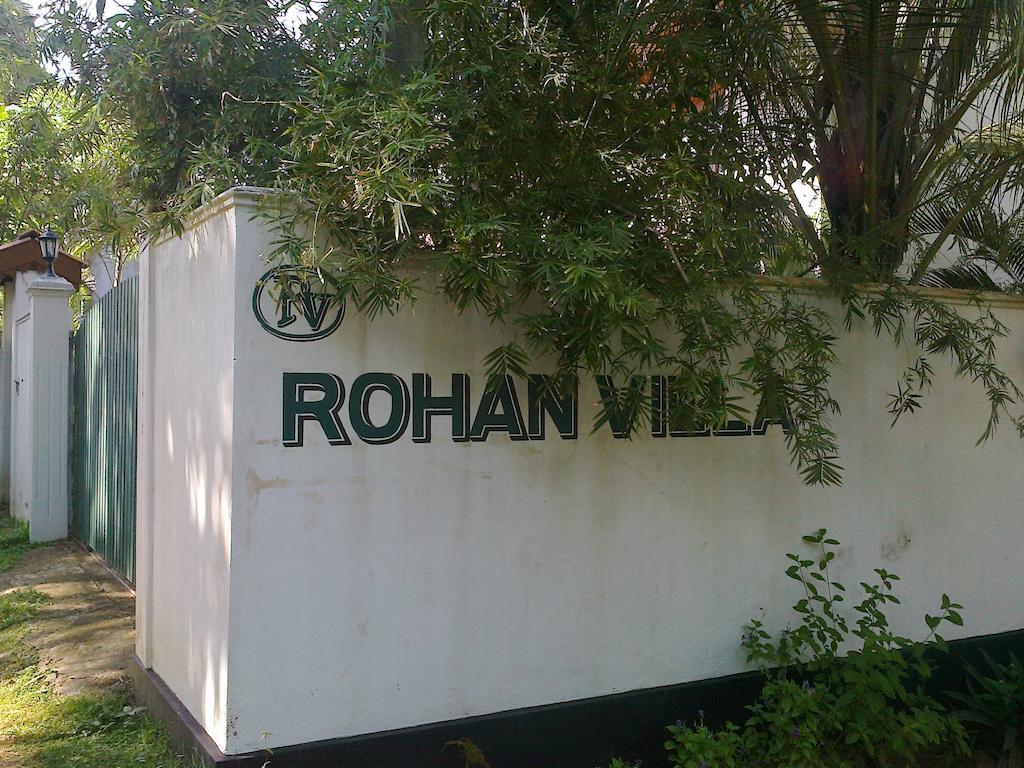 Rohan Villa Hikkaduwa Exteriör bild